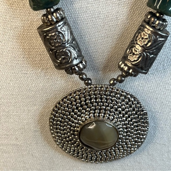 Vintage inspired Multi Stone Necklace with Stunning Silver Pendant - Picture 2 of 5